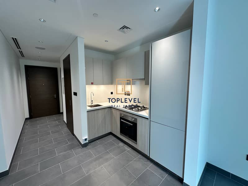 Modern 1BR + Study Room+External Storage Room Unfurnished - Image 7