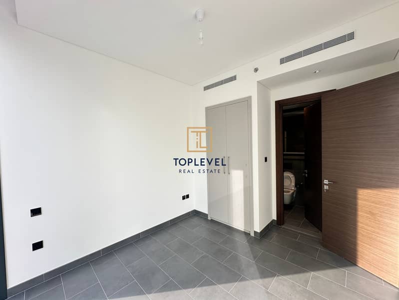 Modern 1BR + Study Room+External Storage Room Unfurnished - Image 11
