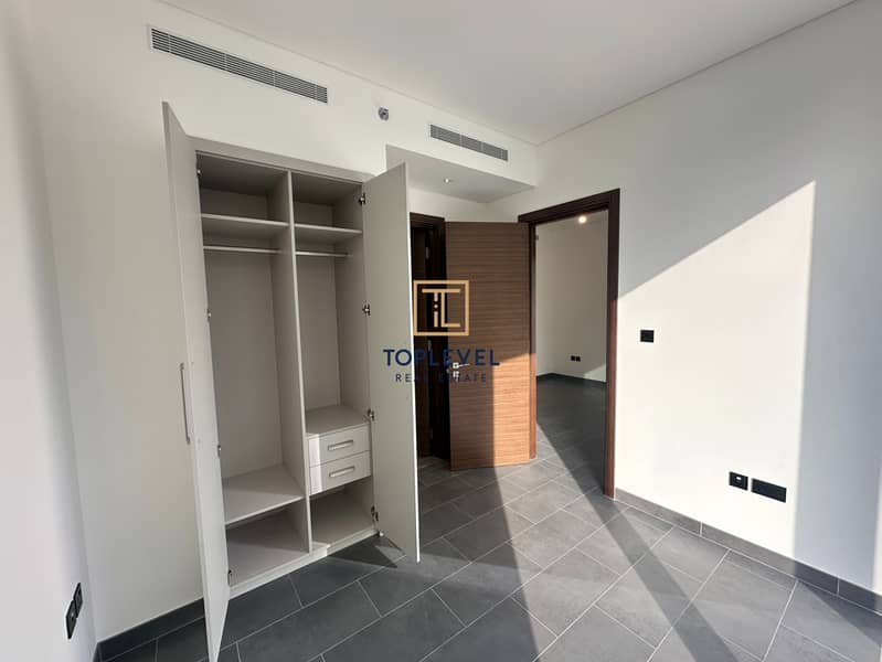 Modern 1BR + Study Room+External Storage Room Unfurnished - Image 12