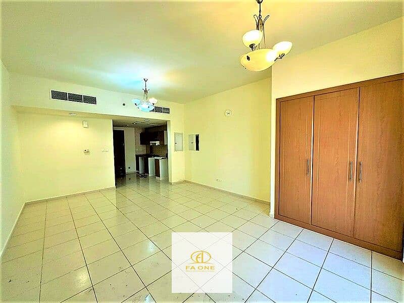Specious 1 Bedroom Apartment for Rent – Emirates Gardens