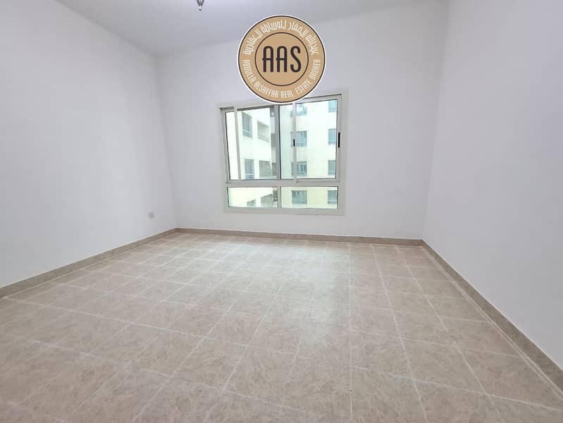 1 month free easy access to metro huge 1bhk with all amenities