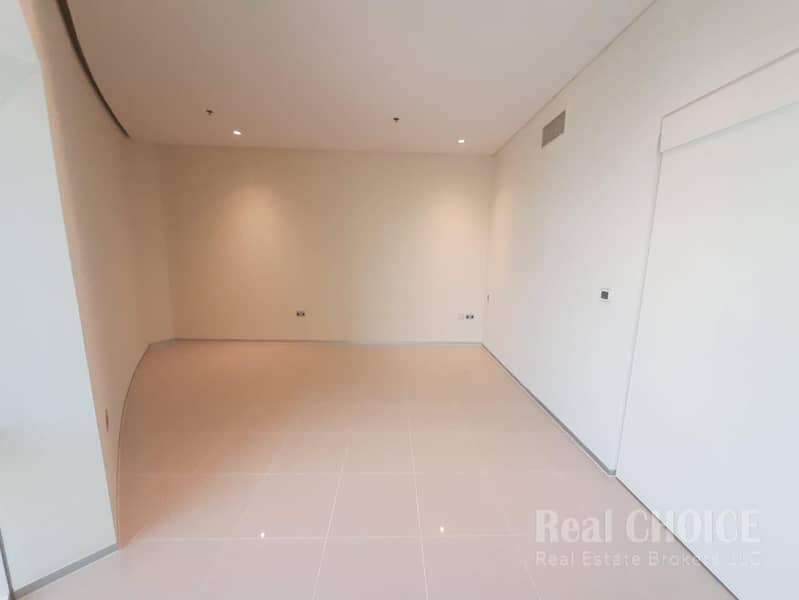 Skyline Serenity | Luxurious 2BR |Park Place Tower