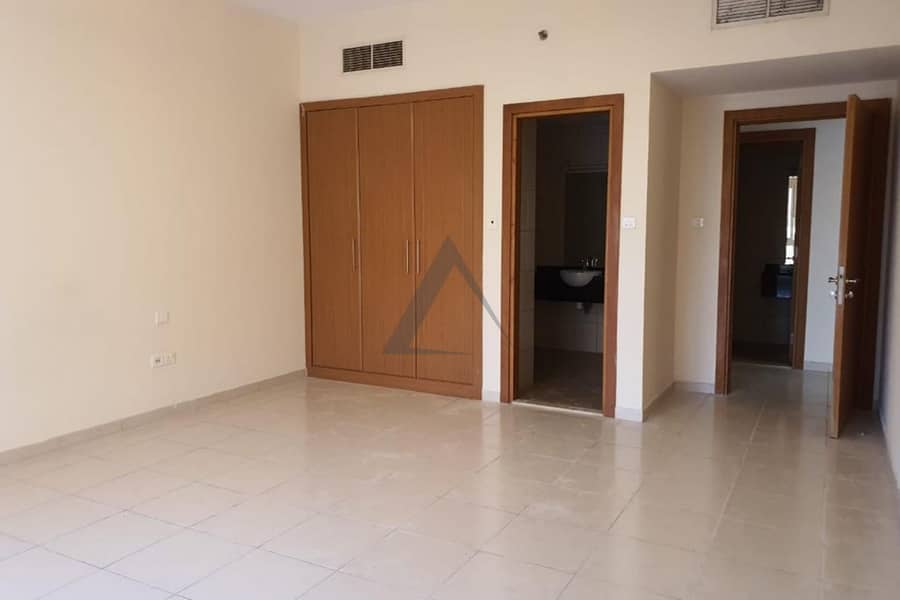 Spacious 1BHK | Balcony | Premium Amenities