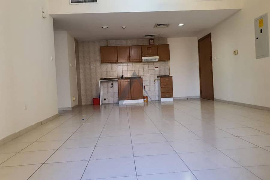 Spacious 1BHK | Balcony | Premium Amenities