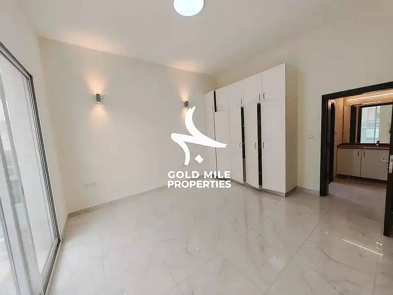 Chiller Free - Luxurious 3 BHK + Maid - High End Finishes - Perfect Family Living - Image 6