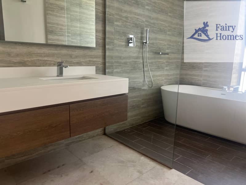 3BHK | Full Sea View I Vacant I High Floor - Image 22