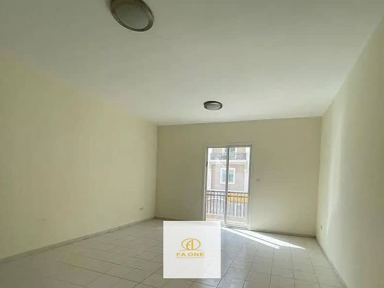 Spacious Unit | Ready to Move In Studio for Rent – Greece Cluster, International City