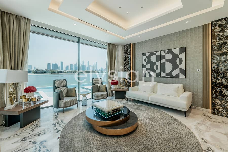 Beach Access | Luxury Garden Villa | Vacant Now