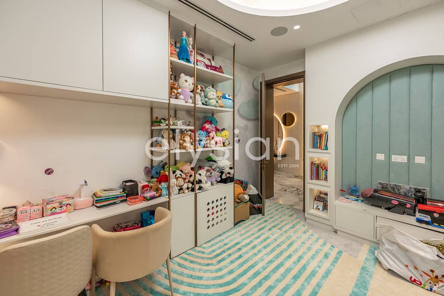 Beach Access | Luxury Garden Villa | Vacant Now - Image 22