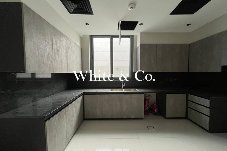 Maids Room | Landscaped | Available Now