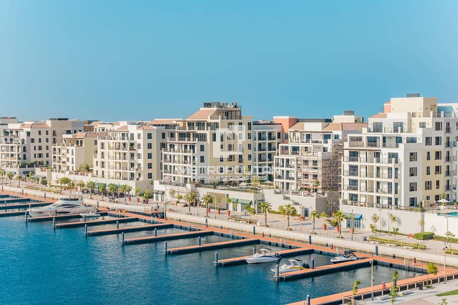 Elegant | Vacant | Breathtaking Sea View - Image 23