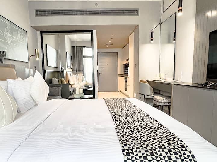 Best Deal - Furnished - Balcony - Downtown View