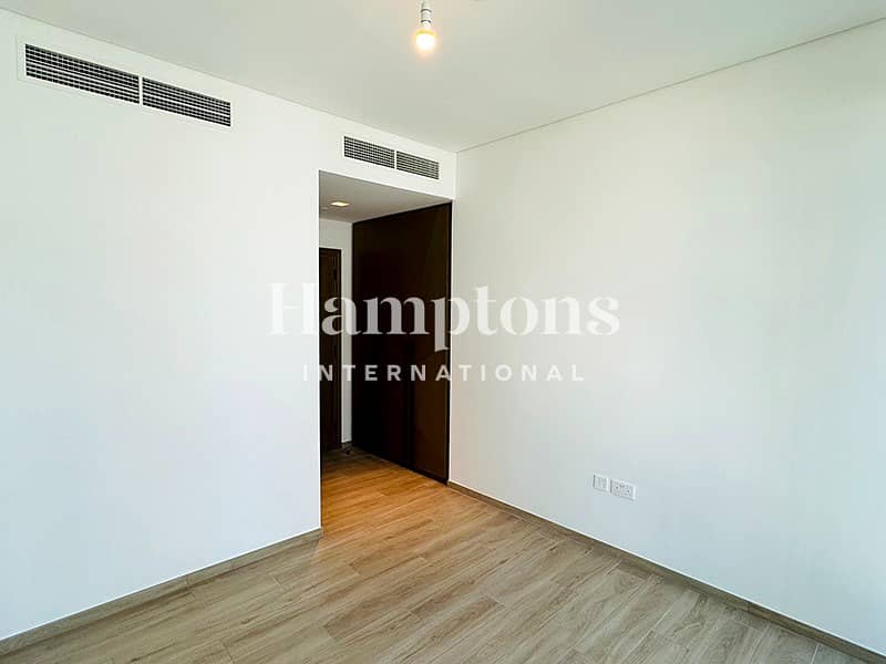 BOULEVARD VIEW | MID FLOOR | TENANTED - Image 11