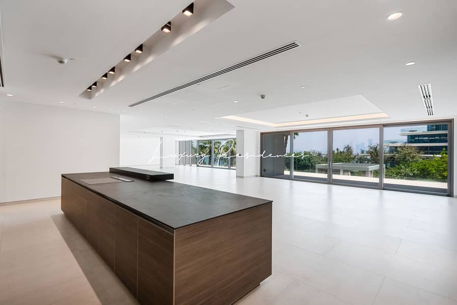 Brand New | Palm and Garden View | Vacant