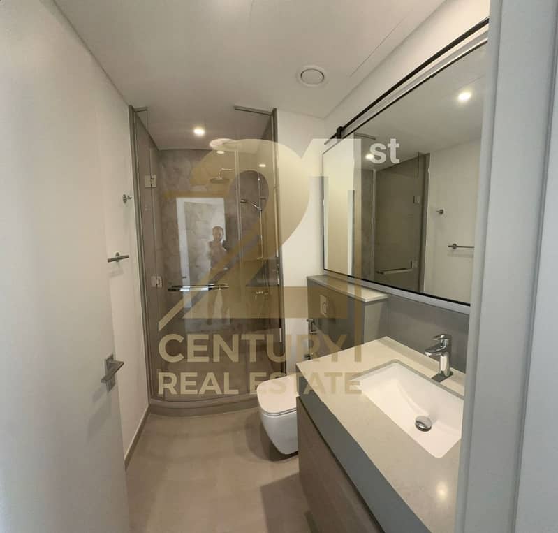 UNFURNISHED | READY TO MOVE-IN | CORNER KITCHEN - Image 8