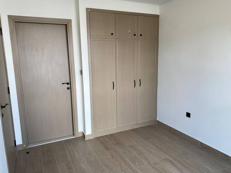 Single Row | Best Layout | Close to the Lagoons