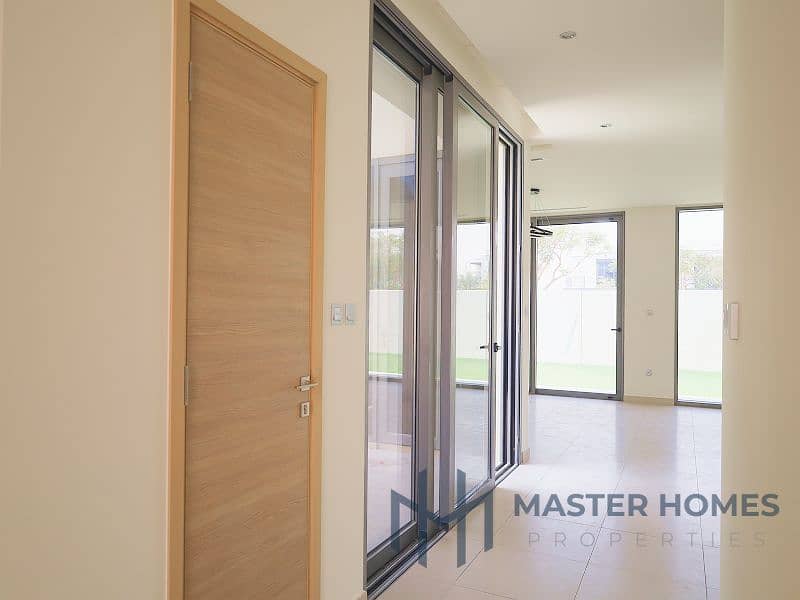 Well Maintained | Spacious | Ready to Move 4BHK