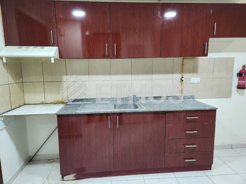 Spacious 1BHK | Prime Location | Vacant - Image 9