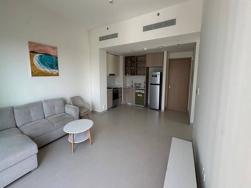 Kitchen Appliances | Furnished | Corner Unit