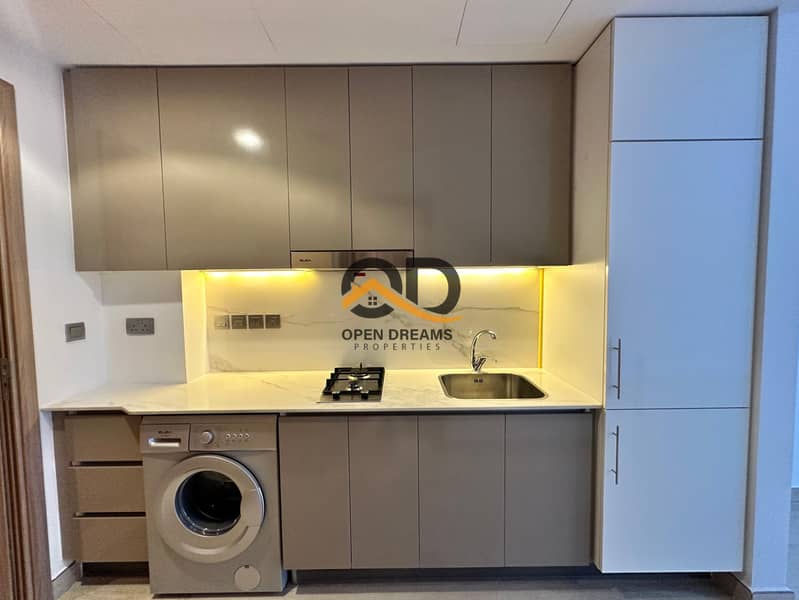 Big Size Studio | Chiller Free | Prime Location - Image 7