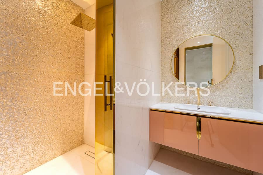 Very High Floor | Custom Made | Dual Views - Image 21