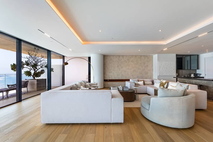 Fully Furnished | Ultra Luxury | Beachfront Living - Image 6