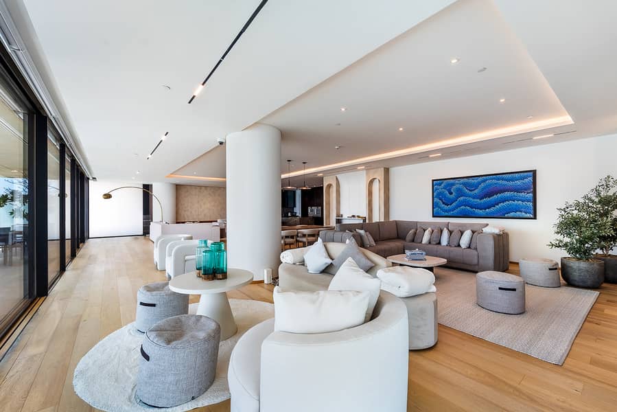 Fully Furnished | Ultra Luxury | Beachfront Living - Image 7