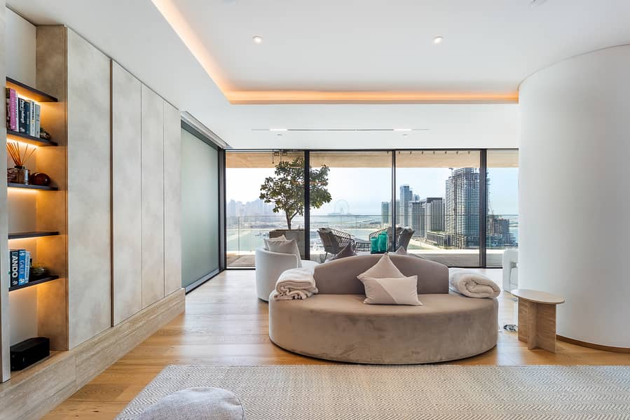 Fully Furnished | Ultra Luxury | Beachfront Living - Image 8