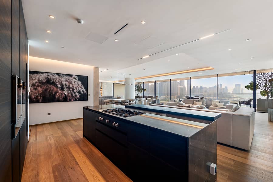 Fully Furnished | Ultra Luxury | Beachfront Living - Image 14