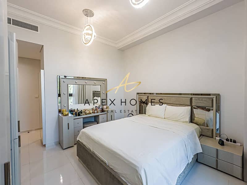 Single Row | Upgraded | Vacant - Image 20