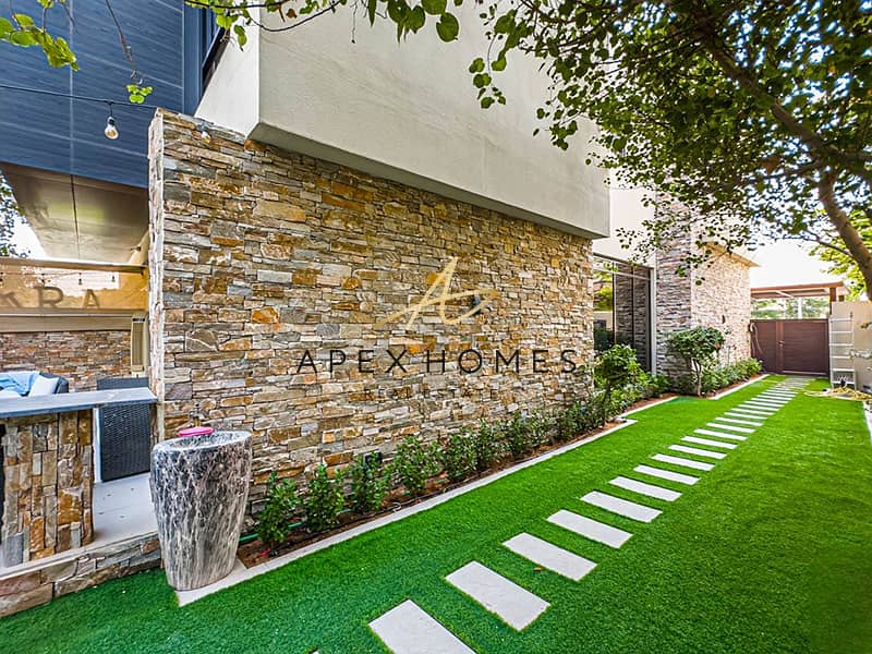 Single Row | Upgraded | Vacant - Image 41