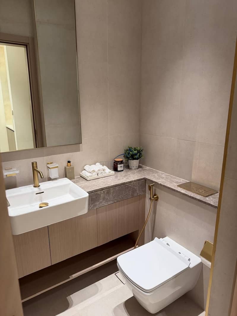 Elegant Pool View | Upgraded | Luxury Furnished | - Image 7