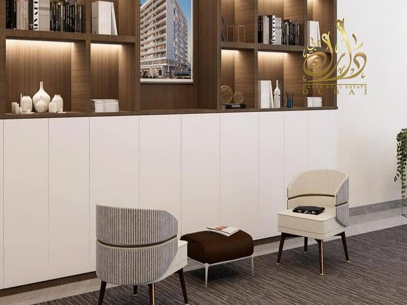 HANDOVER IN 11 MONTHS • FULLY FURNISHED • CLOSED KITCHEN • 30/70 PAYMENT PLAN