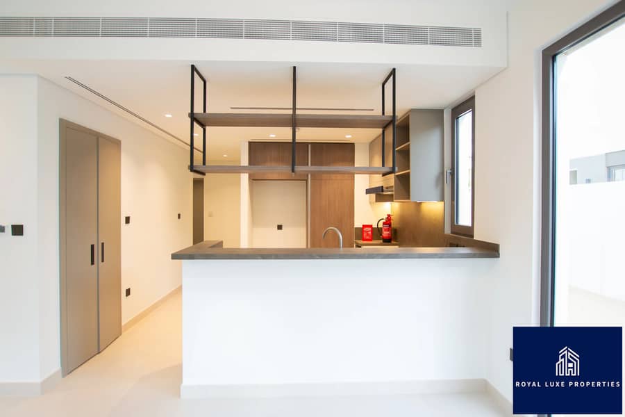 A peaceful neighbourhood I New I Vacant - Image 11