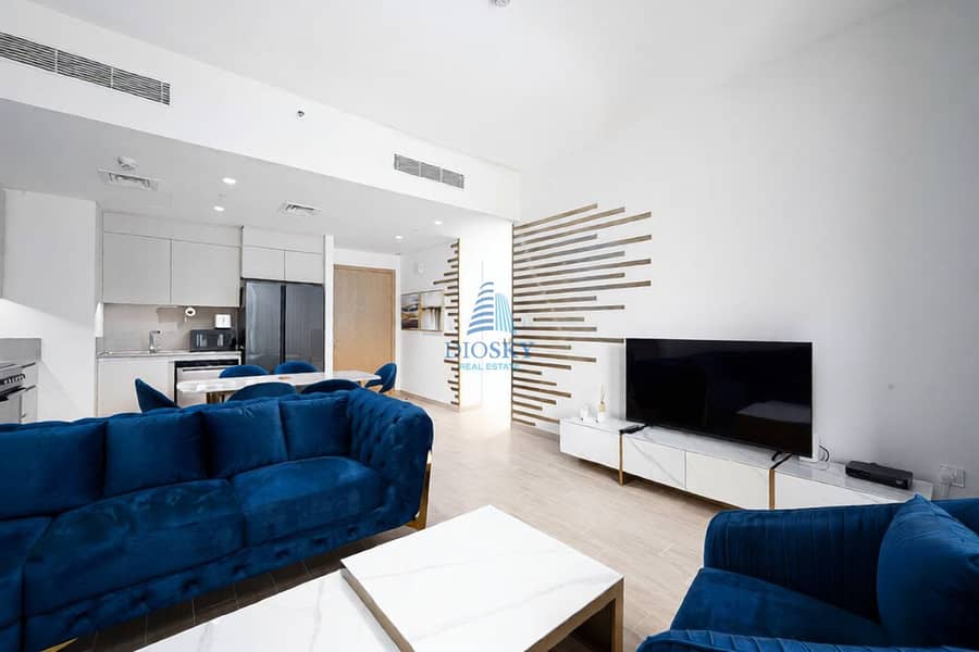 Luxury Furnished | Spacious | Pool Beach Access