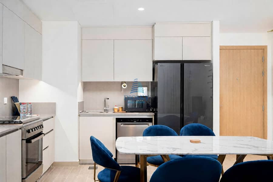 Luxury Furnished | Spacious | Pool Beach Access