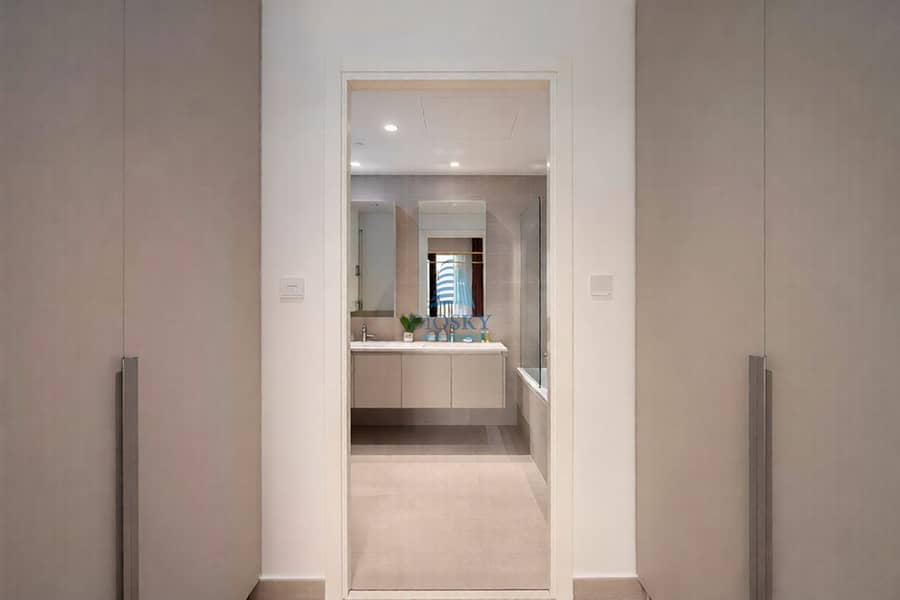 Luxury Furnished | Spacious | Pool Beach Access - Image 8