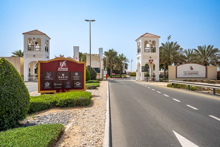 Corner Unit | Full Privacy | 0 Commission - Image 33