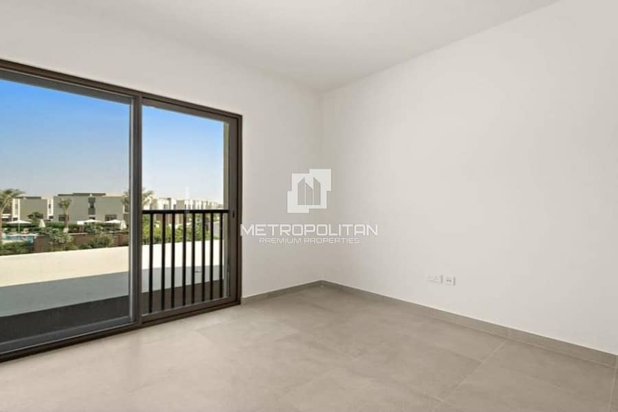 Close to Amenities | Vacant Now | Single Row