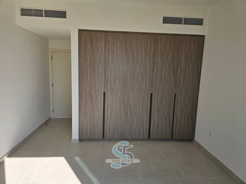 BRAND NEW | PARK FACING | CLOSE TO GYM/POOL