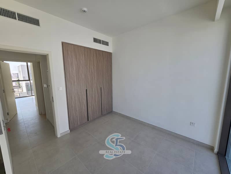 BRAND NEW | PARK FACING | CLOSE TO GYM/POOL - Image 11