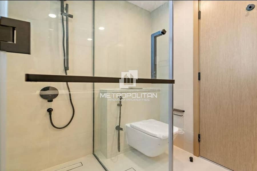 Close to Amenities | Vacant Now | Single Row - Image 17