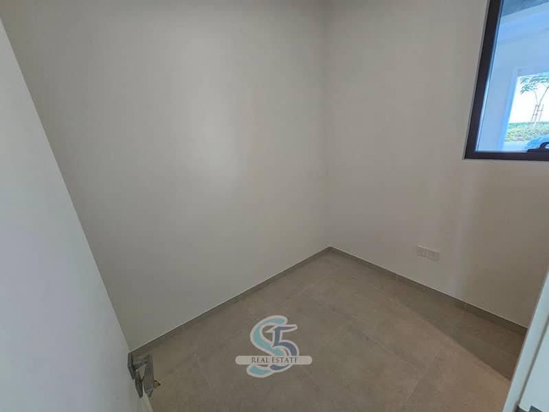 BRAND NEW | PARK FACING | CLOSE TO GYM/POOL - Image 15