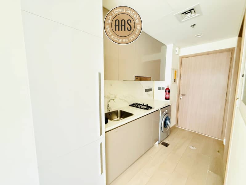 Huge Studio in 62000 AED call now 4 cheques payment