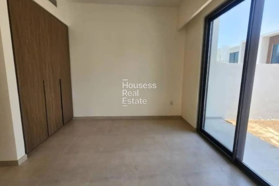 Corner 4BR plus Maid Townhouse | Near Park