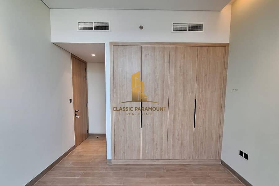 Modern 1-Bedroom Apartment for Sale Sinbad