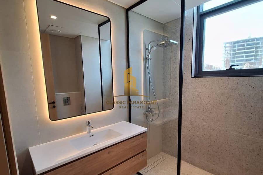 Modern 1-Bedroom Apartment for Sale Sinbad - Image 7