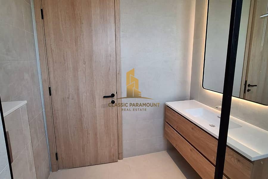 Modern 1-Bedroom Apartment for Sale Sinbad - Image 8