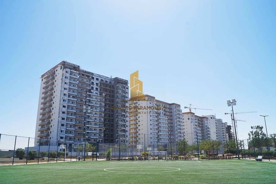 Modern 1-Bedroom Apartment for Sale Sinbad - Image 9