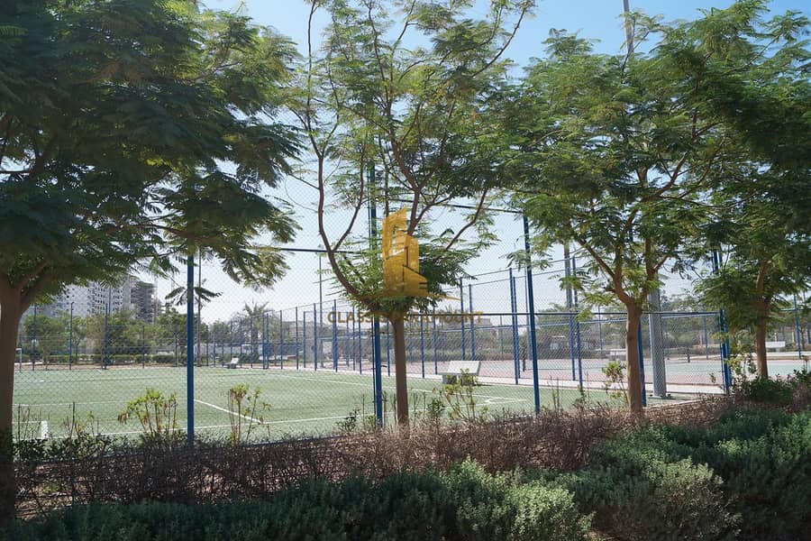 Modern 1-Bedroom Apartment for Sale Sinbad - Image 13